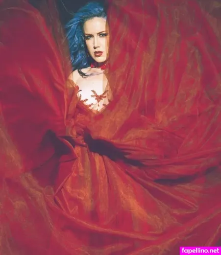 Alissa White Gluz OnlyFans Thumbnail #6TnwLGDGSw