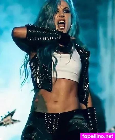 Alissa White Gluz OnlyFans Thumbnail #Bkv84Zxugv