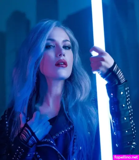 Alissa White Gluz OnlyFans Thumbnail #XsgiQfs0jt