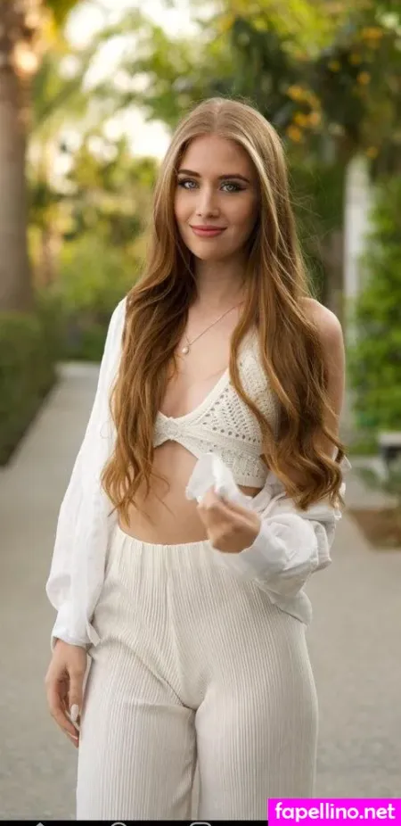 Alissamarija OnlyFans Thumbnail #is8XqeyMac