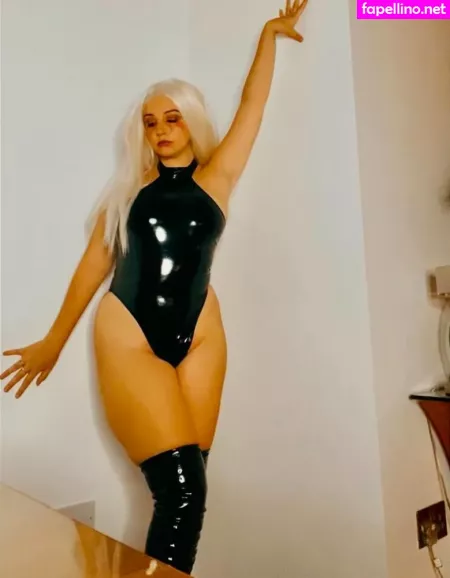 Alissaquinn OnlyFans Thumbnail #8tJ4EchF8b