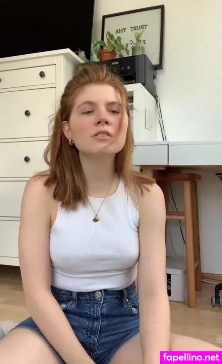 Alissaxcollin OnlyFans Thumbnail #6nw1T1J4zf