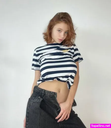 Alissiababe OnlyFans Thumbnail #PhhxZZzKNn