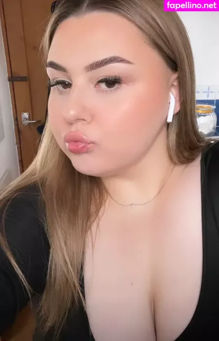 Alittlebitcheeky OnlyFans Thumbnail #BjCsZXB9wU