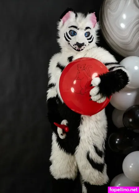 Aliuros OnlyFans Thumbnail #0vcMCtz7Ti