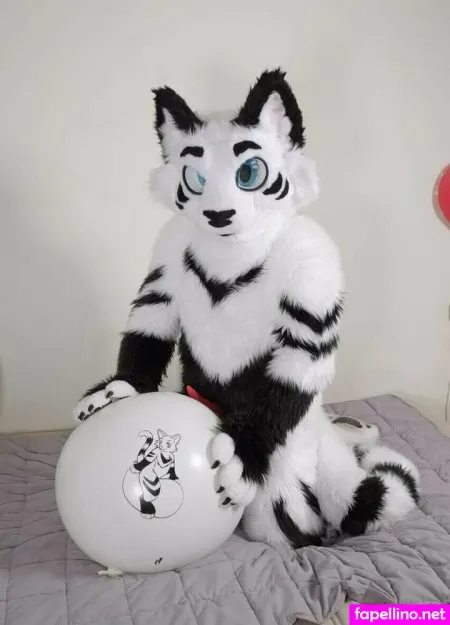 Aliuros OnlyFans Thumbnail #Wj9FYycgD2