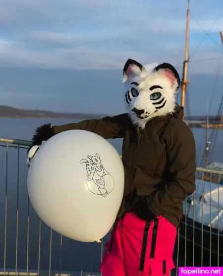 Aliuros OnlyFans Thumbnail #deCqm1qUcR