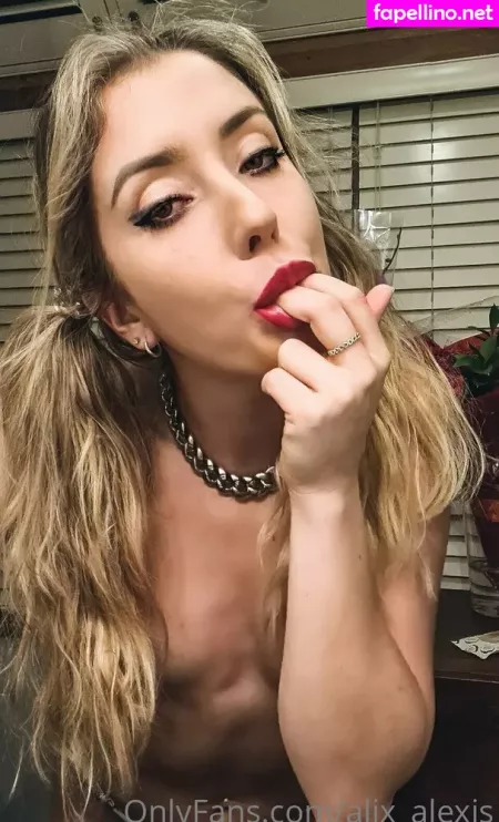 Alix Alexis OnlyFans Thumbnail #OHuVjq2Bpj