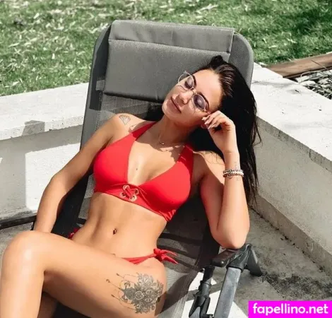 Alix Desmoineaux OnlyFans Thumbnail #Yj5G5ei6hO