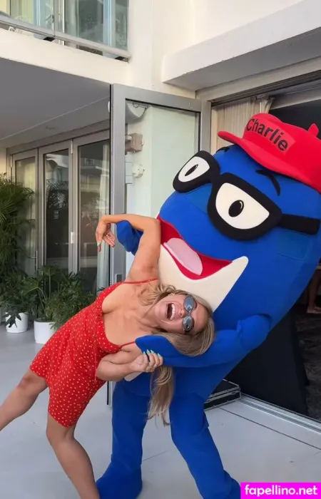 Alix Traeger Main Profile Photo