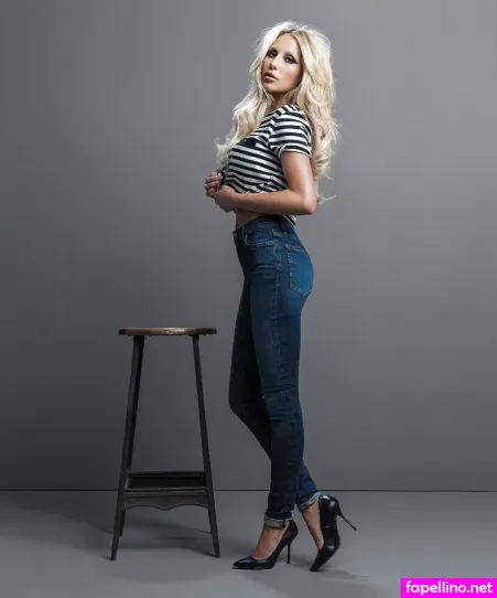 Alixearle OnlyFans Thumbnail #mtHD7meU5H