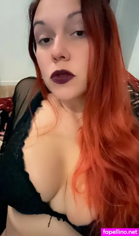 Alixia Red OnlyFans Thumbnail #FGEJh8Iulf