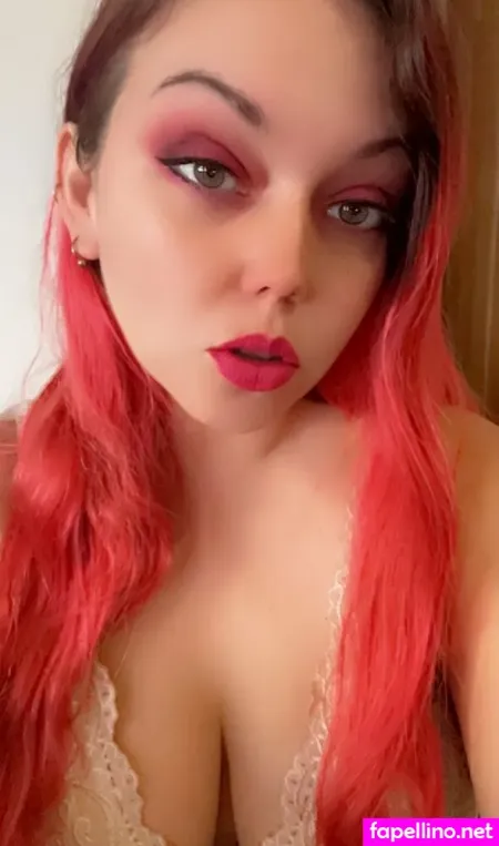 Alixia Red OnlyFans Thumbnail #Iq00DZNova