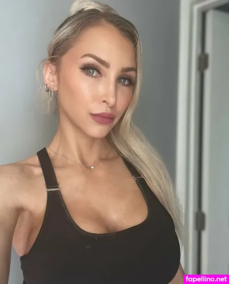 Alixlynxfree OnlyFans Thumbnail #HdIzI3YPji