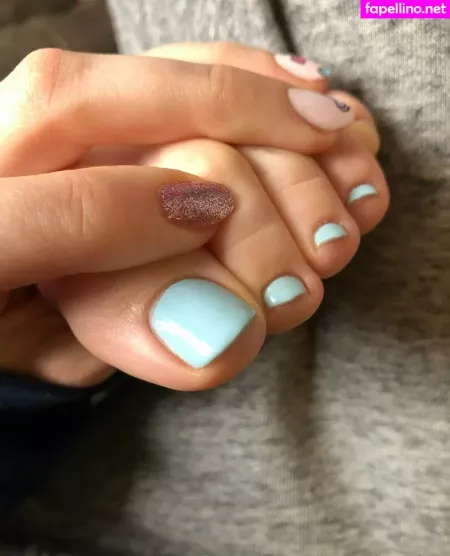 Alixsoles OnlyFans Thumbnail #FrJMw6hIXY