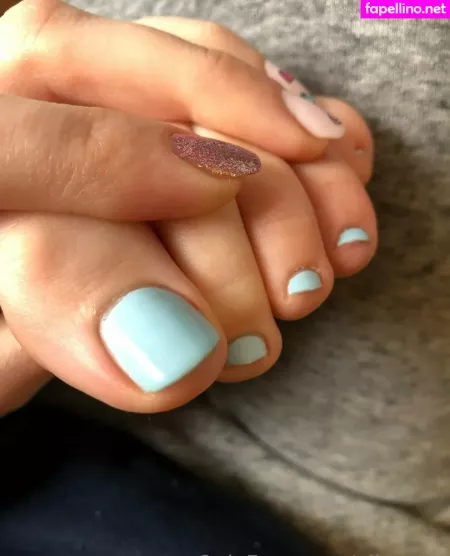 Alixsoles OnlyFans Thumbnail #ZamqHDekBE