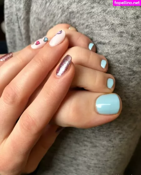 Alixsoles OnlyFans Thumbnail #eIZFESSmnX