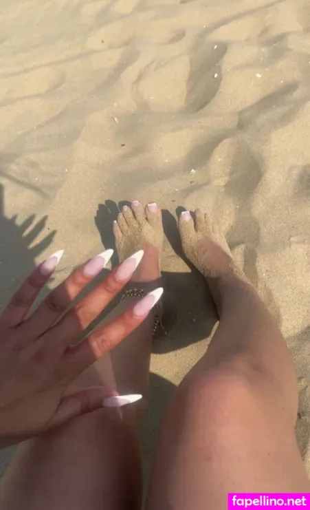 Alizawho OnlyFans Thumbnail #mDKItsfiYG