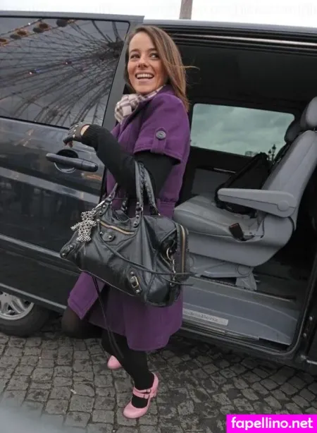 Alize Lyonnet OnlyFans Thumbnail #1iToJajE0j