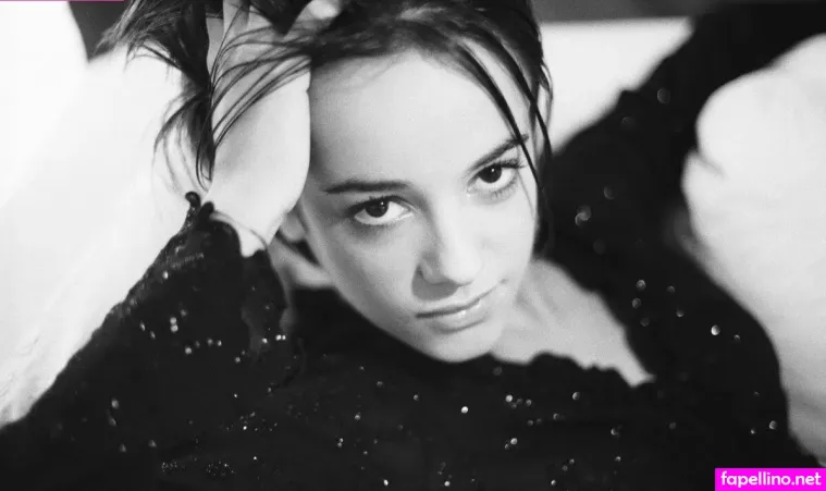 Alize Lyonnet OnlyFans Thumbnail #M95aeKRSLm