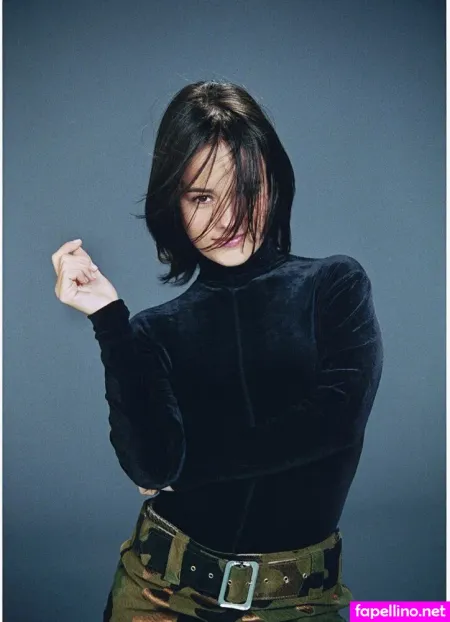 Alize Lyonnet OnlyFans Thumbnail #k1F4hgdWHo