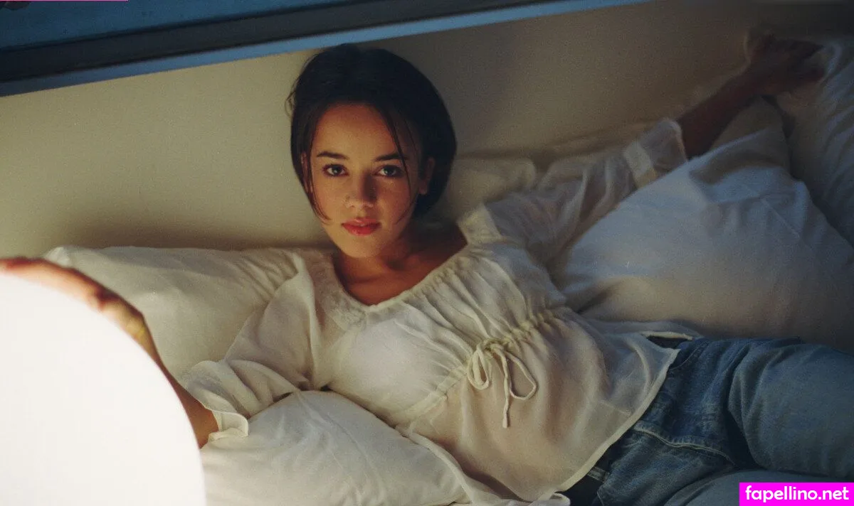 alizeeofficiel Nude Leaked OnlyFans Photo #rOF4VrQ3ex