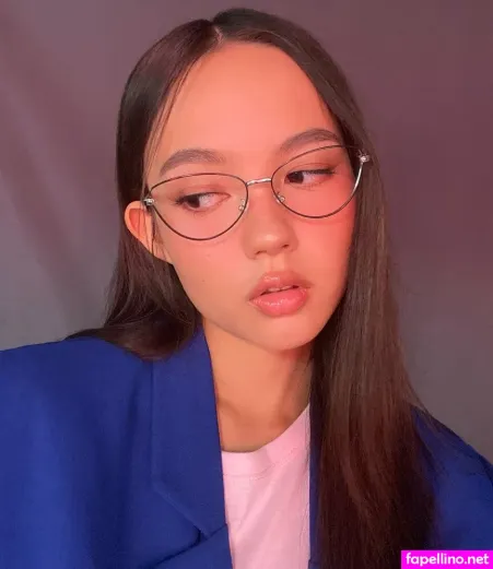 Alizee Delaloy OnlyFans Thumbnail #yTwLKwtoC9