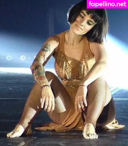 Alizee OnlyFans Thumbnail #Po66vQ746x