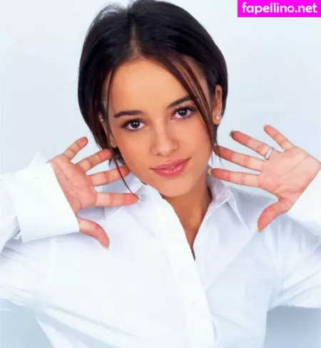 Alizee OnlyFans Thumbnail #mYFfks8QhL