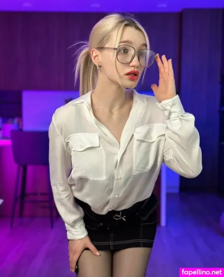 Alkh1mova 2 OnlyFans Thumbnail #q3qn7ZXPAT