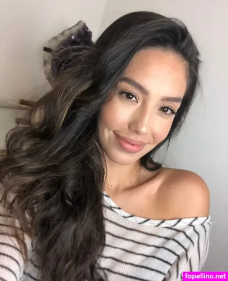 All Bella OnlyFans Thumbnail #bsFaI7Zsim