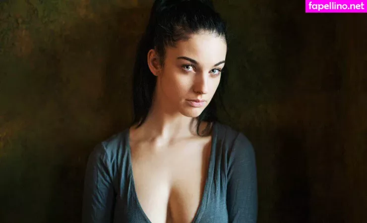 Alla Berger OnlyFans Thumbnail #OfP39m8NlH