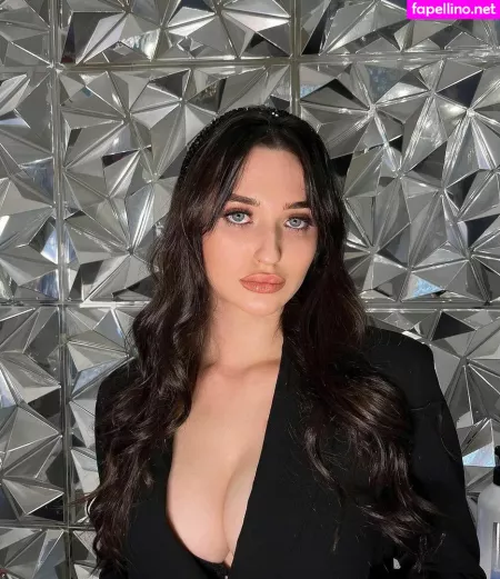 Alla Mayorovaa OnlyFans Thumbnail #Mfud9e6wa7