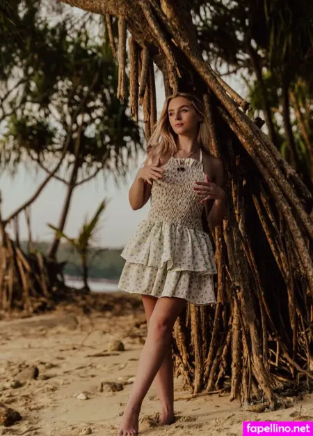 Allaboutalexia OnlyFans Thumbnail #ywv7dddM7j