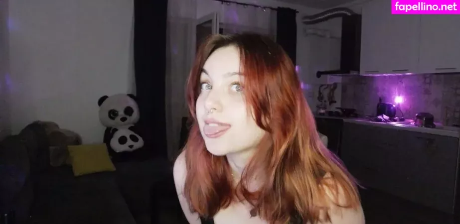 Allecsandra069 OnlyFans Thumbnail #Fk5fY4FE9t