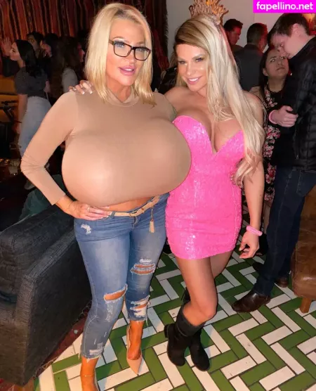 Allegracolesworld OnlyFans Thumbnail #6LAHUjqVDY