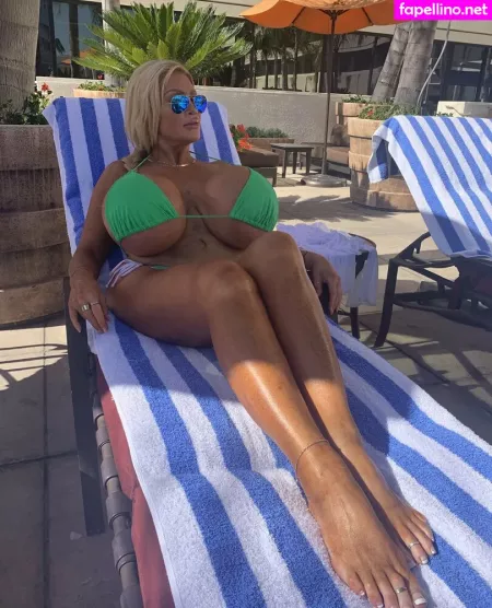 Allegracolesworld OnlyFans Thumbnail #PN0GdgOe6m