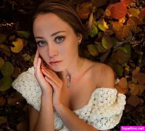 Alleyesonlea OnlyFans Thumbnail #aOnmhiQwmV