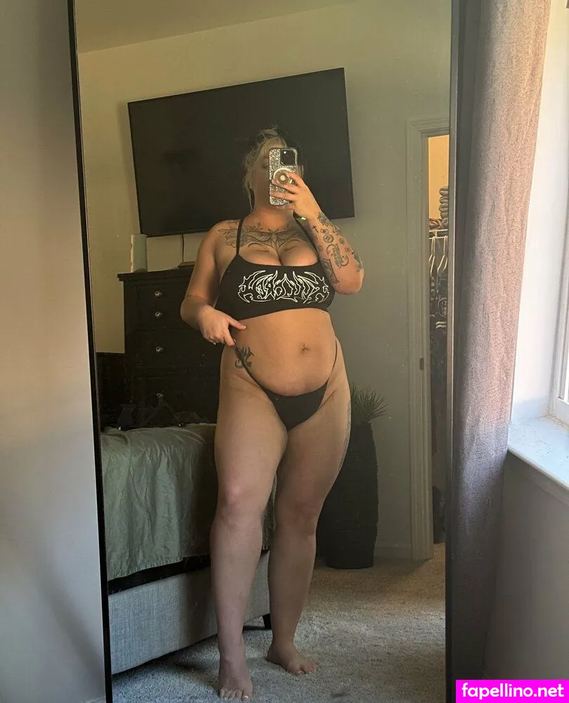 alleyswonderland, alleyswonderlandxo Nude Leaked OnlyFans Photo #cL7SRvW6B1