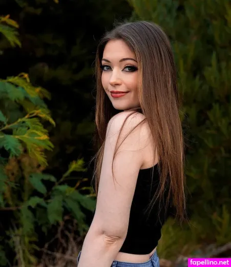 Alli Flanagan OnlyFans Thumbnail #LbMSaPhuIt