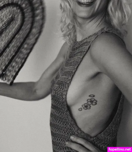 Alli Willow OnlyFans Thumbnail #T5JTr2xV58