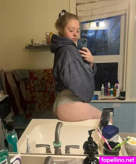 Allicexxx OnlyFans Thumbnail #6bX2MmoBws