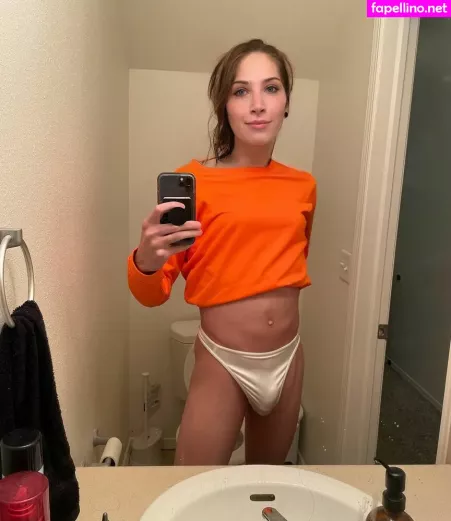 Allie Lilac OnlyFans Thumbnail #3sN0Zq5JfI