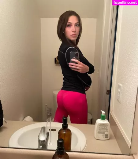 Allie Lilac OnlyFans Thumbnail #aYbrD6ZEfo
