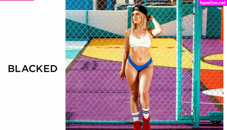 Allie Nicole OnlyFans Thumbnail #qUt0OoiCeI