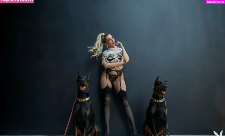 Allie Nicole OnlyFans Thumbnail #r6tFUMuTWb