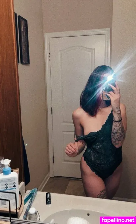 Allie Of OnlyFans Thumbnail #pYQpwB5m1u