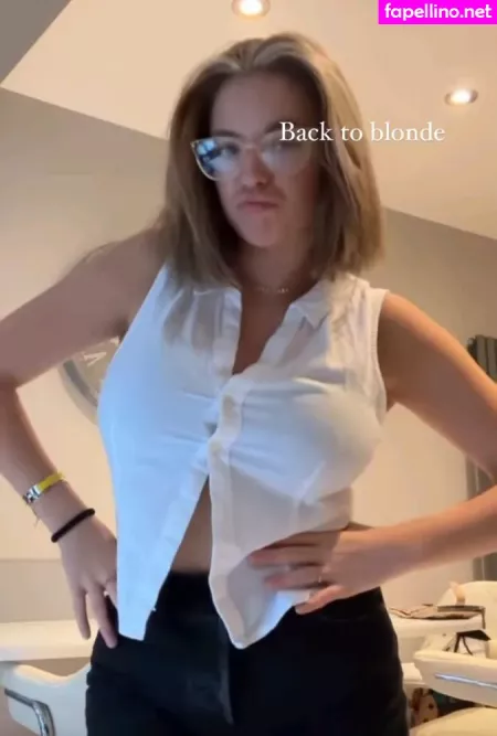 Allie Sherlock 1 OnlyFans Thumbnail #cDe5mbkl6v