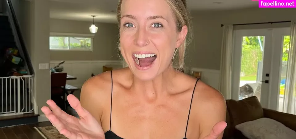 Allie Wes OnlyFans Thumbnail #OfOkgTyF1B