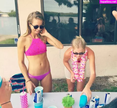 Allie Wes OnlyFans Thumbnail #RpCDOg6m3K